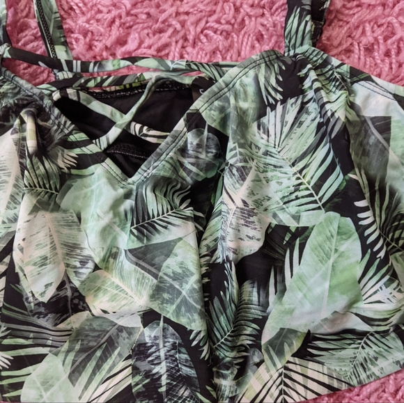 Torrid Tropical Swim Top - Picture 2 of 3